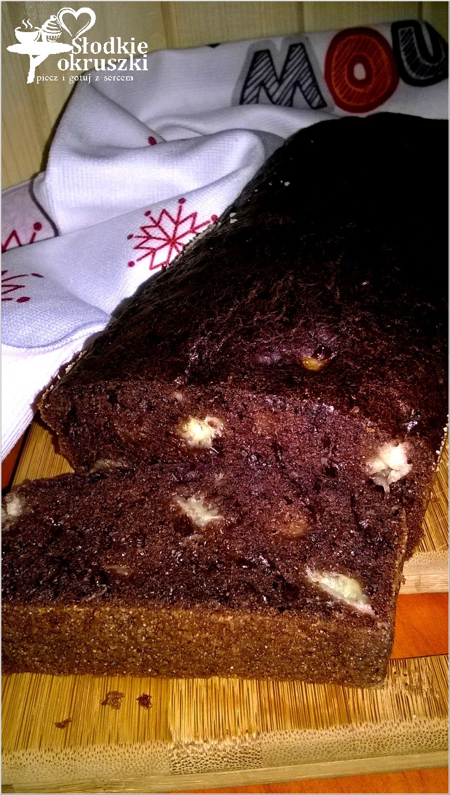 Czarne (czekoladowe) ciasto bananowe