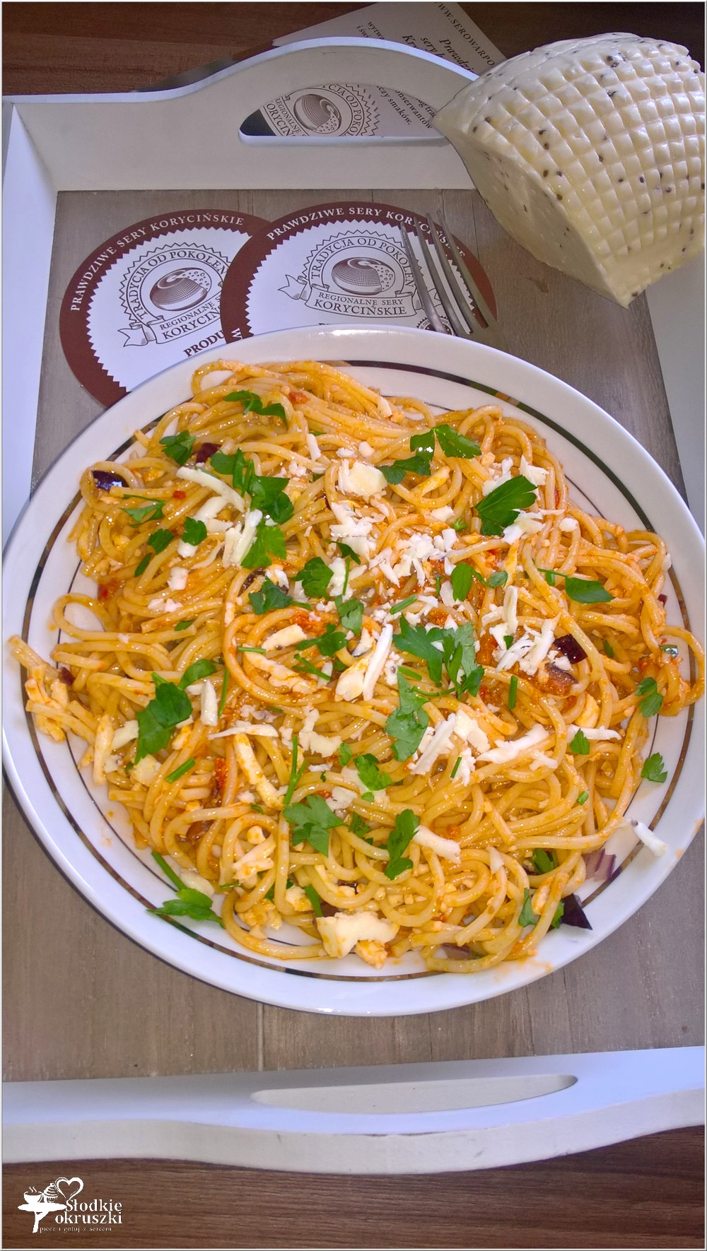 Spaghetti w pomidorowym pesto z serem korycińskim (5)