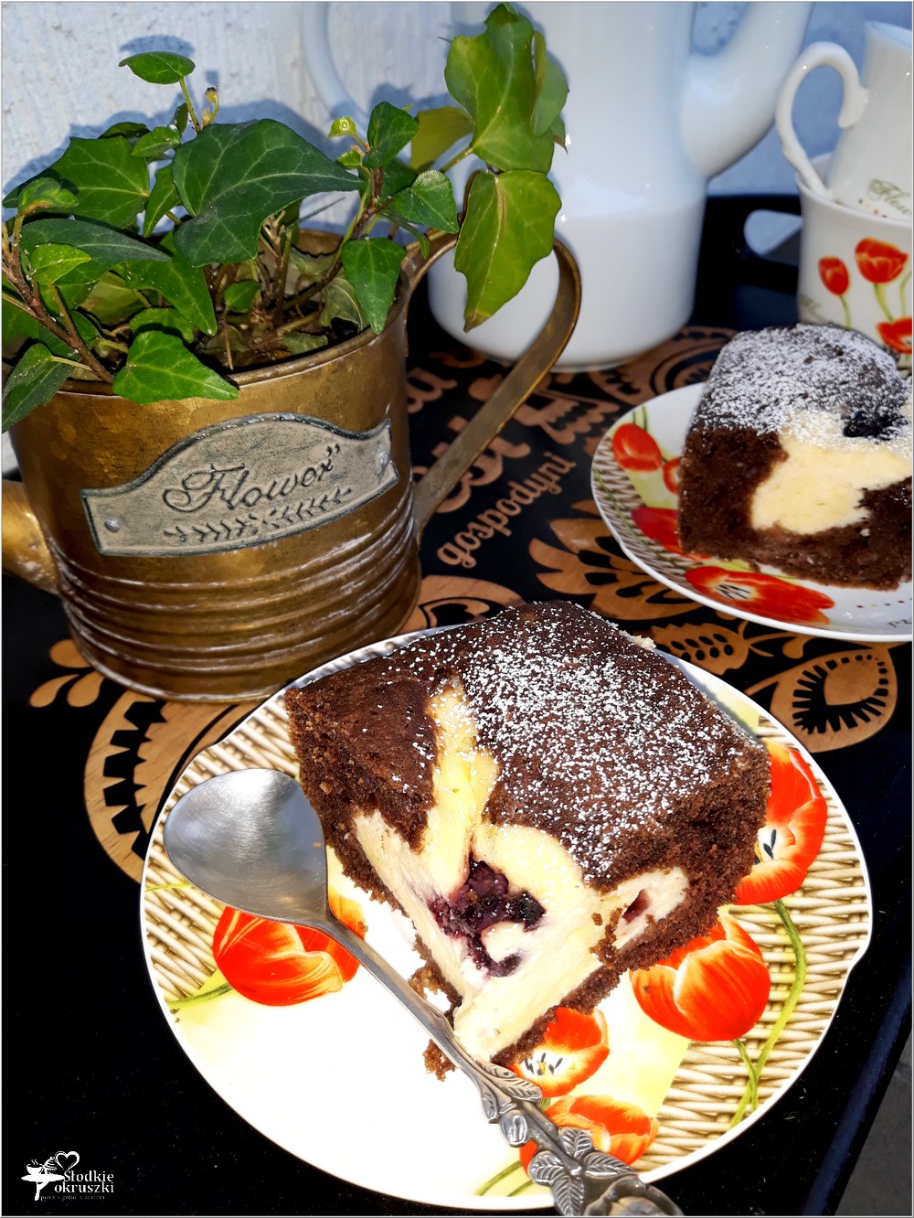 Rodzinne ciasto serowo-czekoladowe z dżemem porzeczkowym (1)