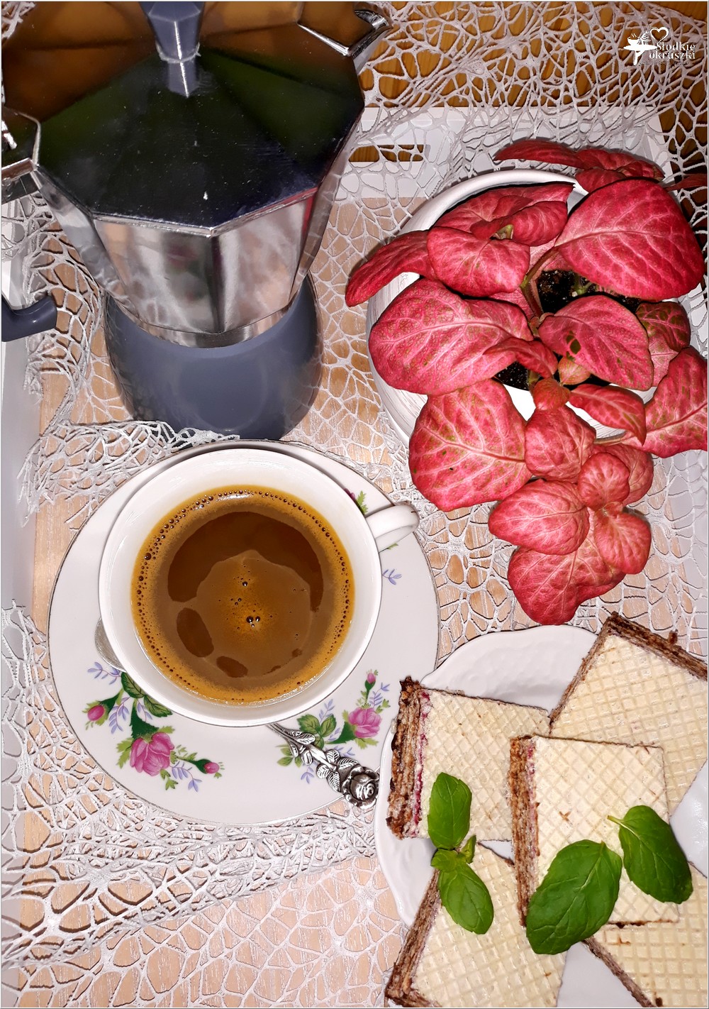 Dobra kawa i... coś słodkiego. 3 pyszne propozycje + przepis na syrop piernikowy (1)