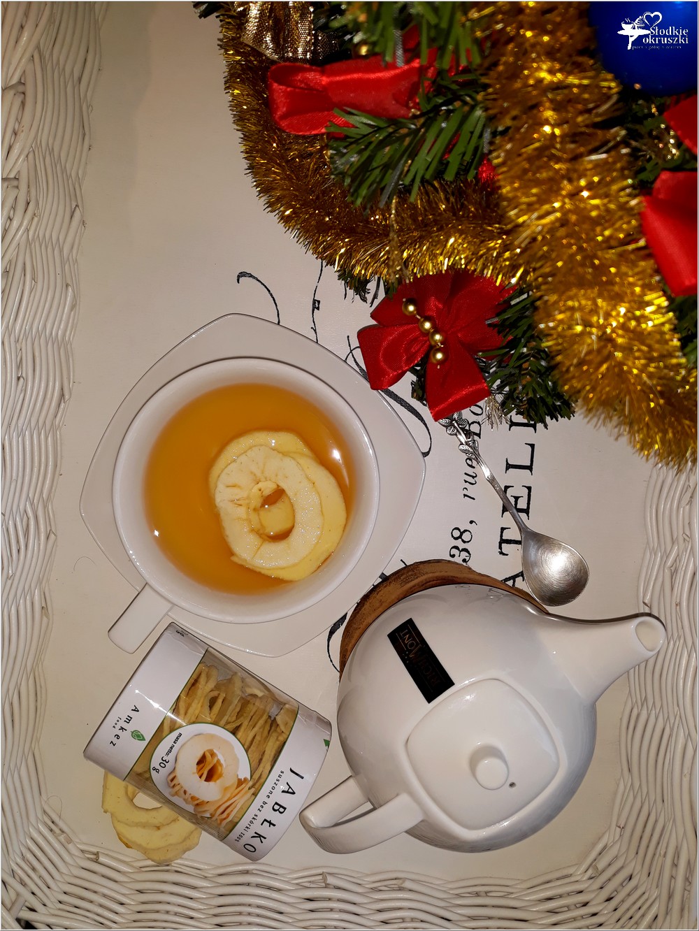 Rozgrzewająca herbata z imbirem i suszonymi jabłkami (2)