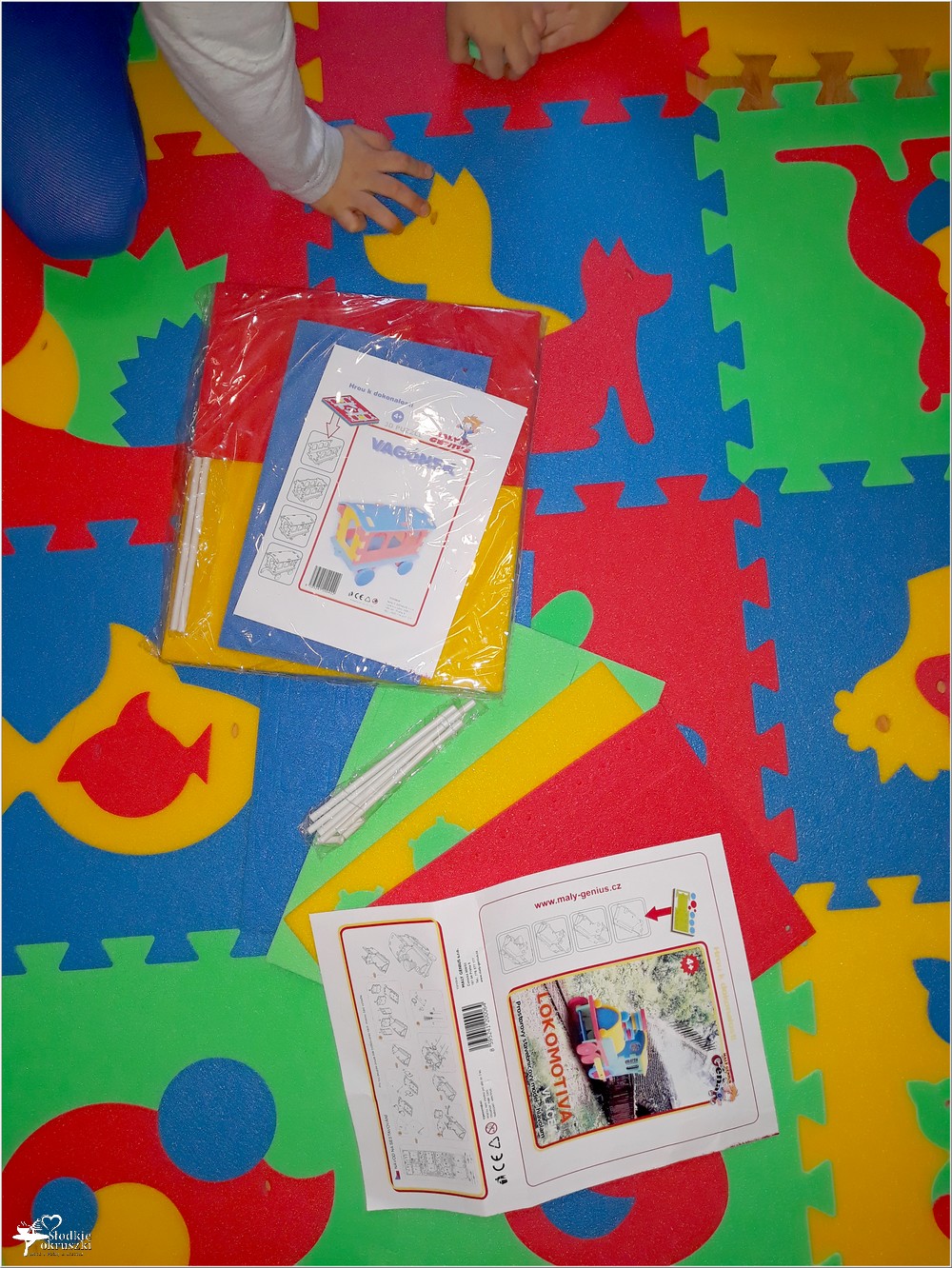 Kolorowe i bezpieczne zabawki dla najmłodszych (z pianki polietylenowej) (8)