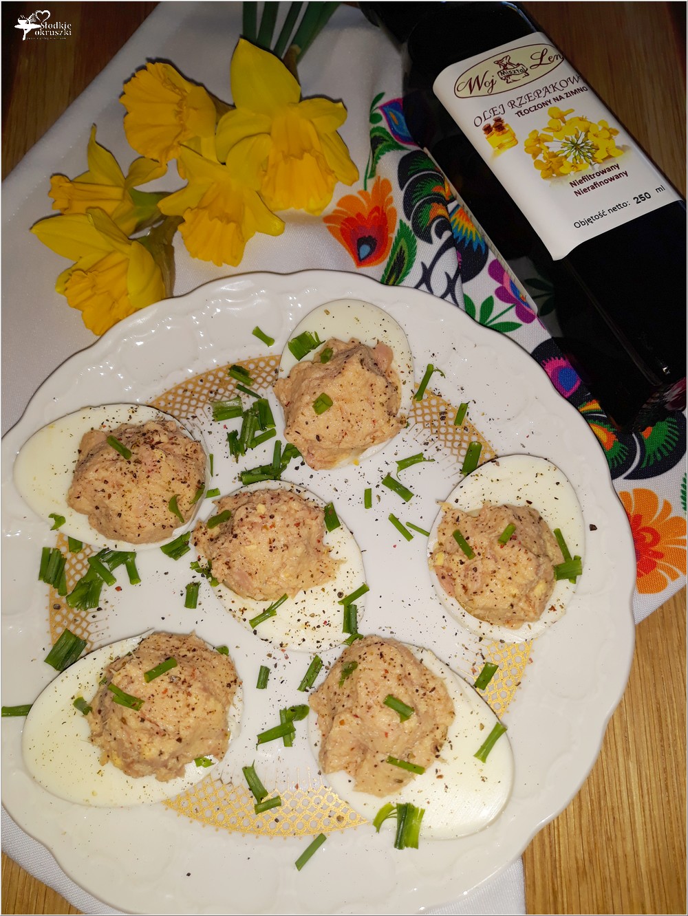 Jajka faszerowane tuńczykiem (z olejem rzepakowym, bez majonezu) (2)