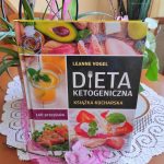 Dieta ketogeniczna. Książka kucharska. 140 przepisów – recenzja